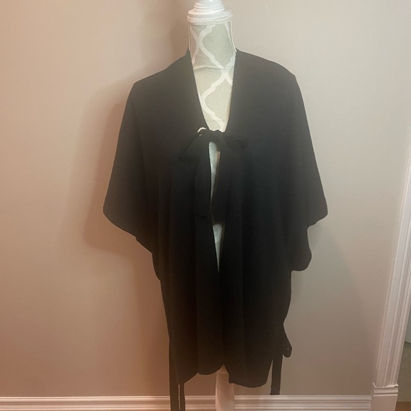 Michael Kors Black Knit Poncho - Picture 1 of 8